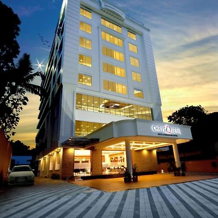 Hotel Chrysoberyl Kottayam Esterno foto