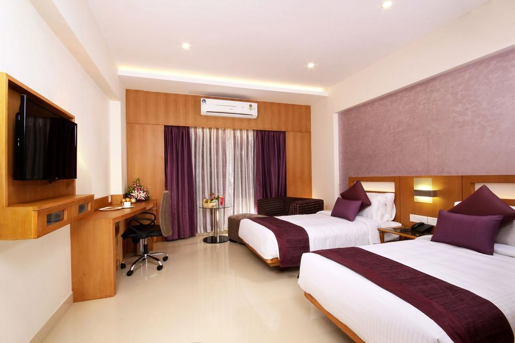 Hotel Chrysoberyl Kottayam Camera foto